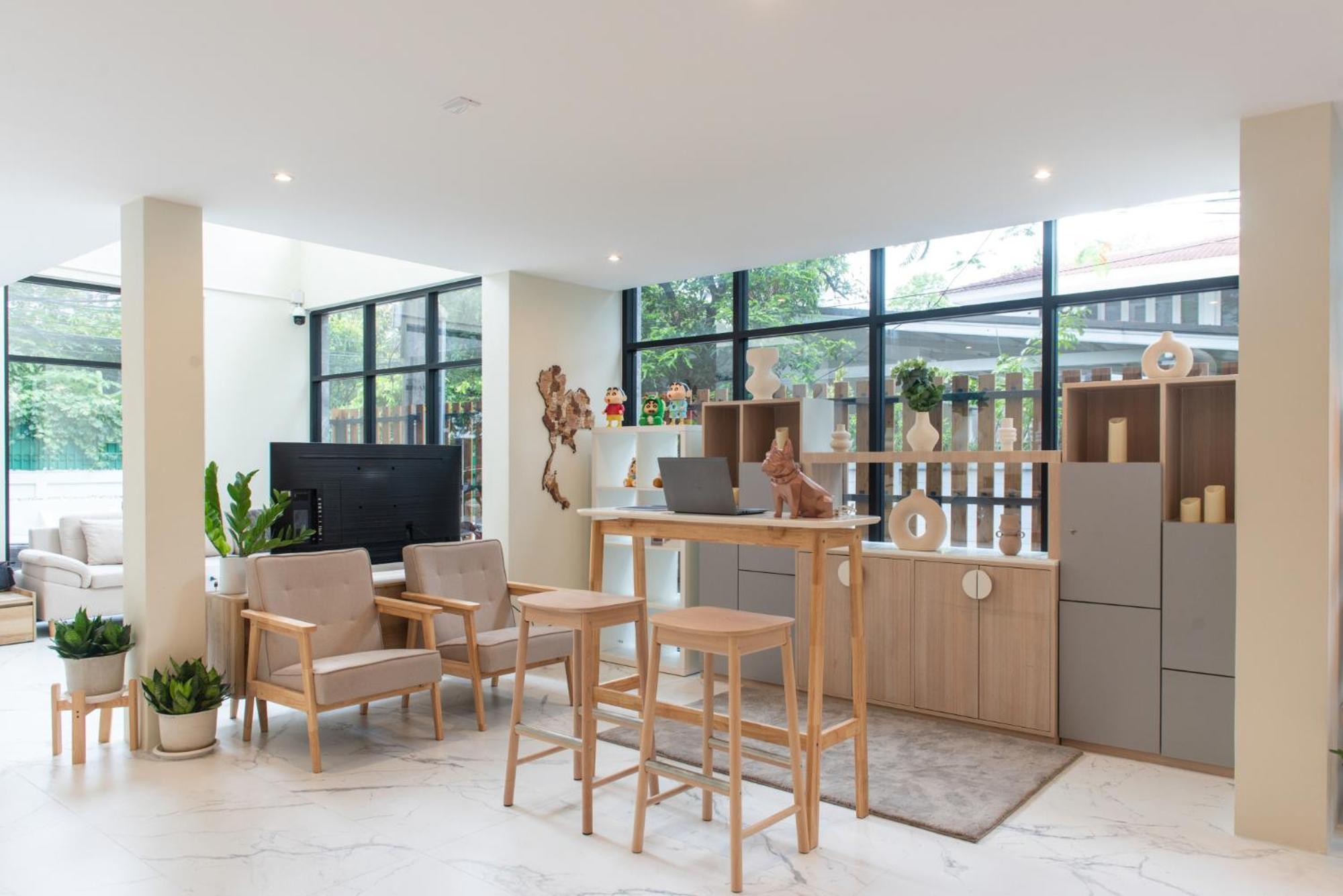 Shizuka House